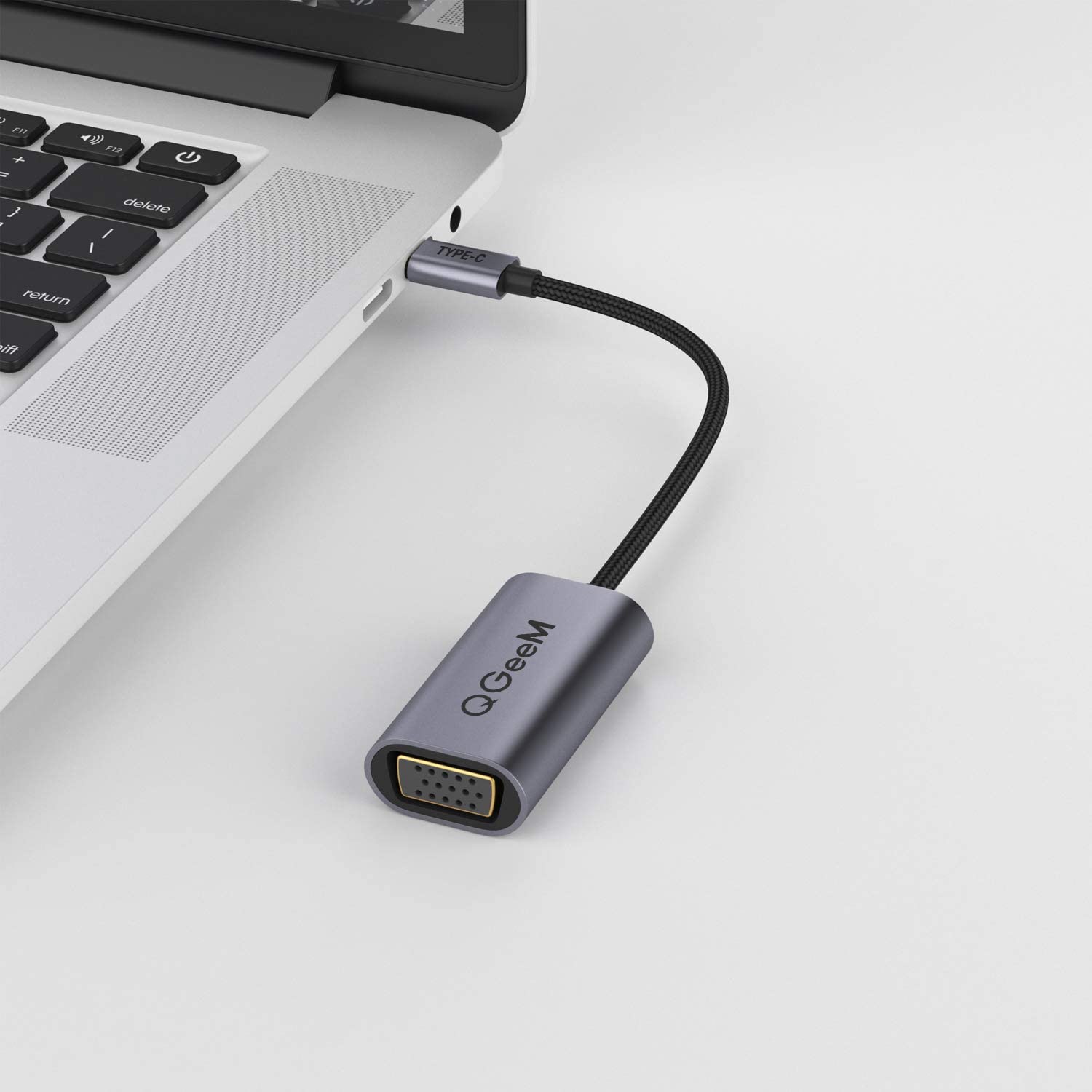 QGeeM USB C to VGA Adapter - QGeeM